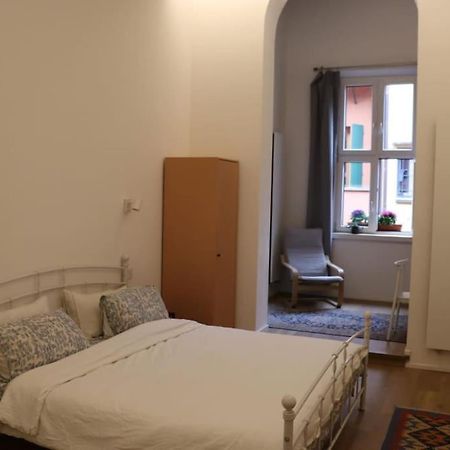 Little Apartment Over The Canal Bologna Eksteriør billede